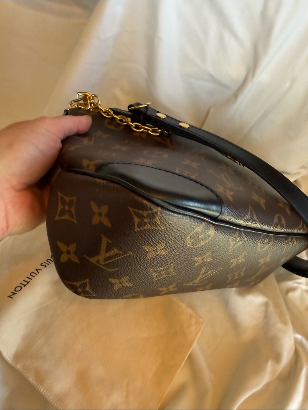 Louis Vuitton Brown Monogram Boulogne PM Shoulder Bag with Black Trim - Picture 6 of 16